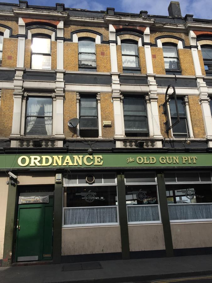 Hostal Ordnance