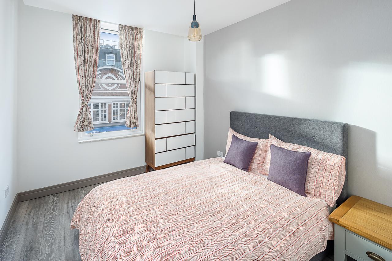 Regents Luxury Apartment London