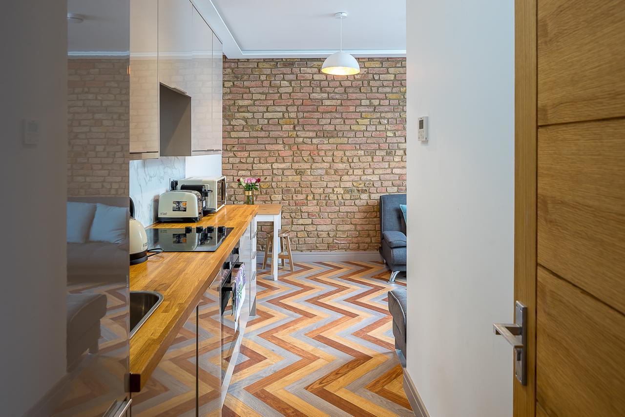 Regents Luxury Apartment London