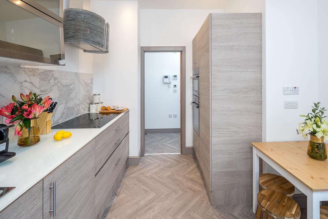 Regents Luxury Apartment London