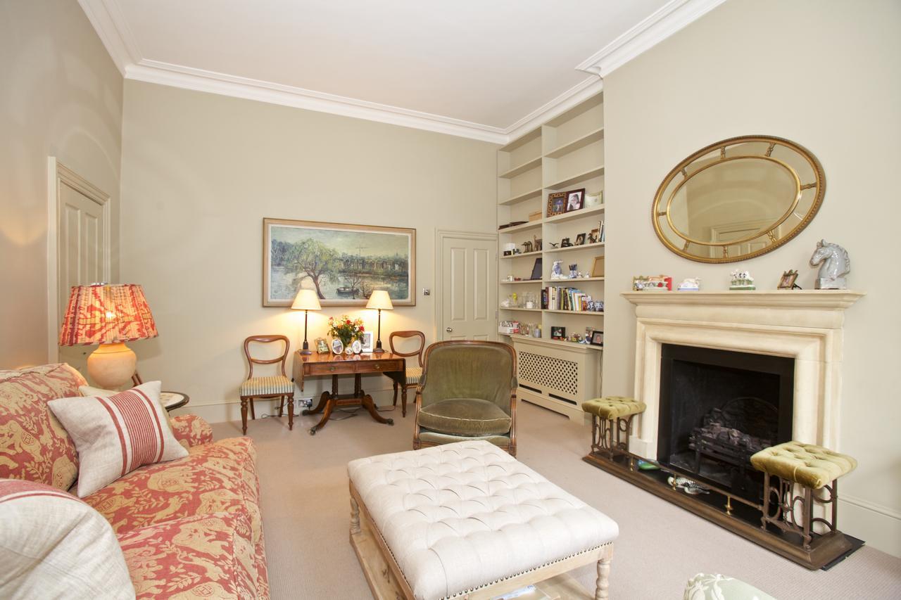 Redcliffe Gardens Apartment
