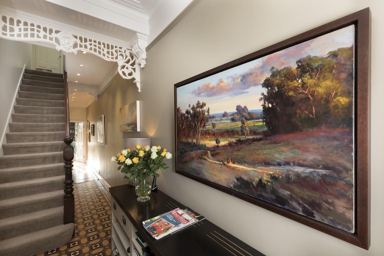 Parklands B&B Bed & Breakfast London