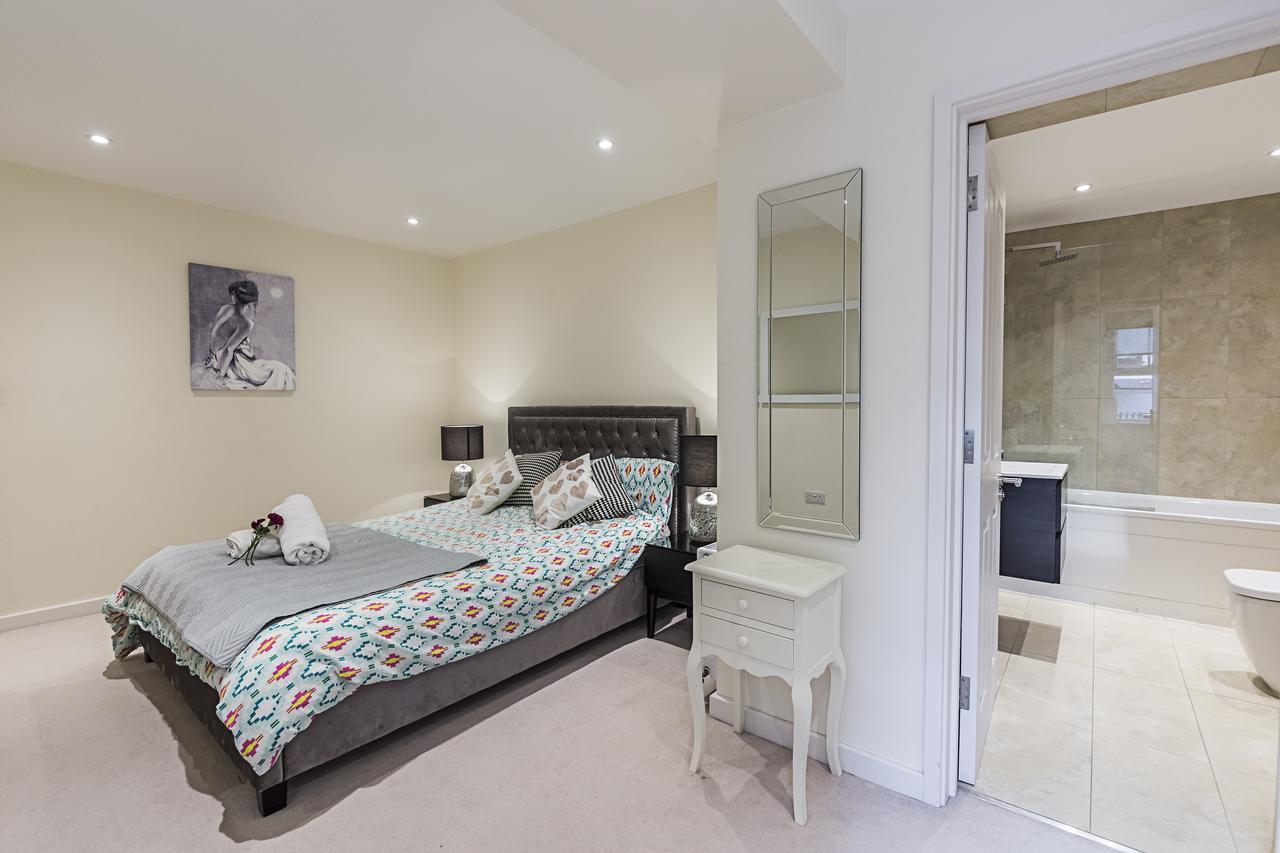 Apartment Fulham Broadway 2 Bedroom Apartment *