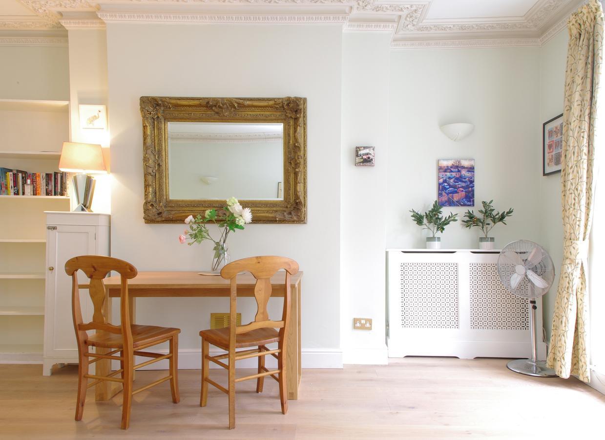 Covent Garden Superior Two Bedroom Aparment On Apartment London