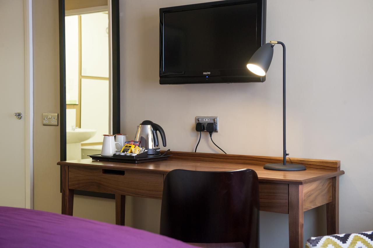 The Crown & Greyhound By Innkeeper's Collection Hotel London