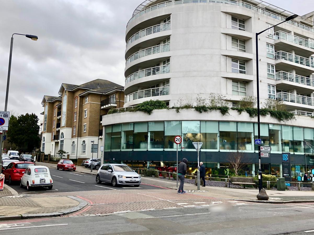 5 Mins Putney Tube Station Appartement Londen