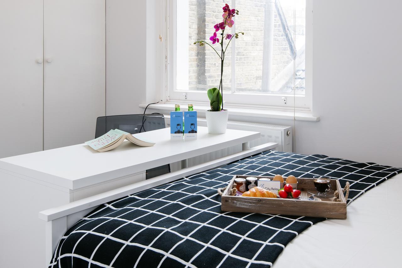 Apartment The Penywern Road Gem London