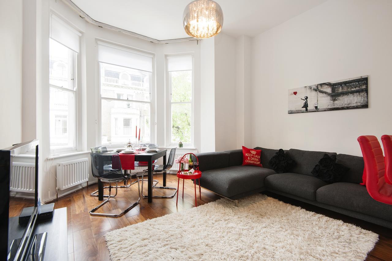 Apartment The Penywern Road Gem London