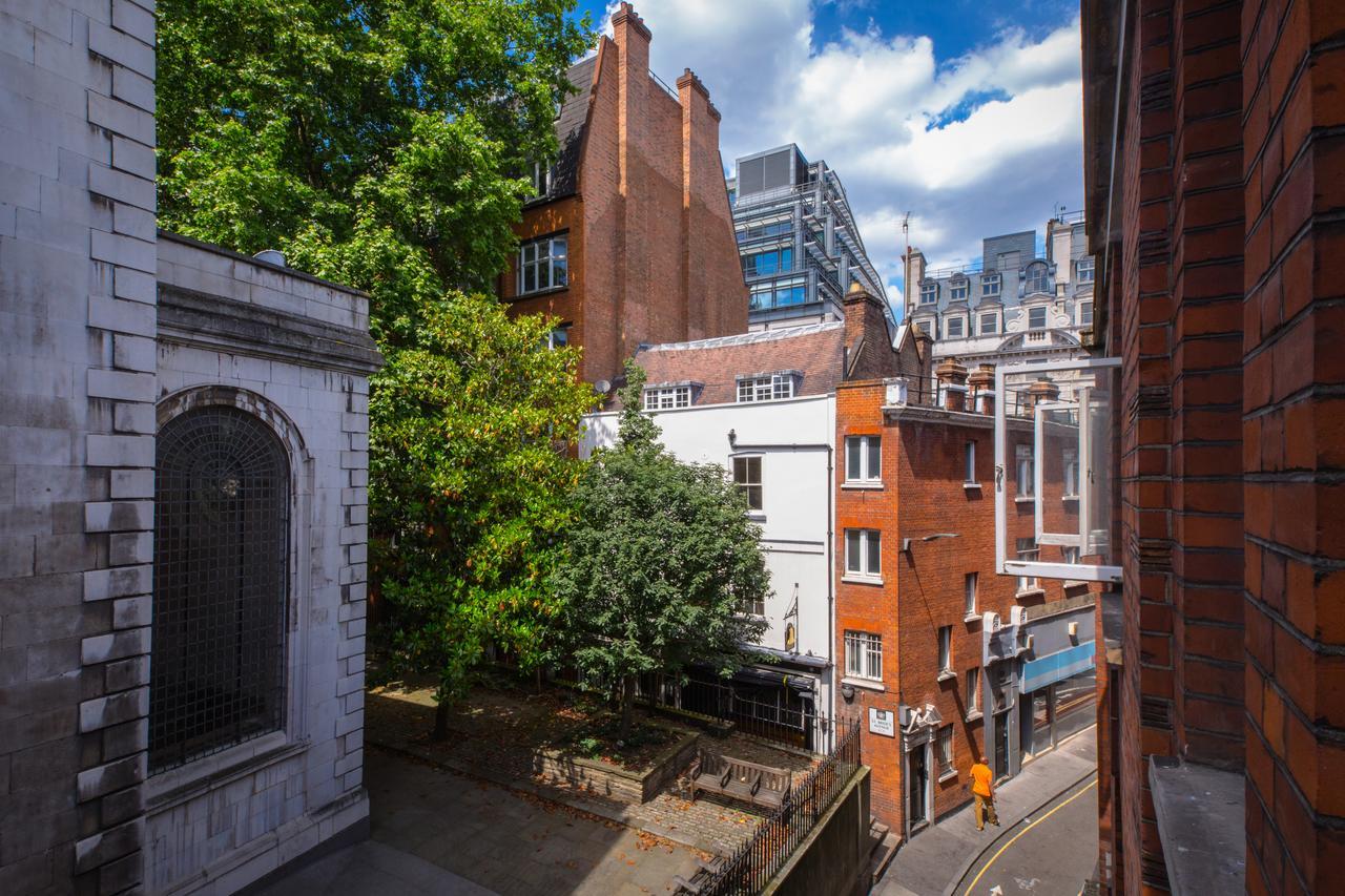 St. Paul's 2 Apartment