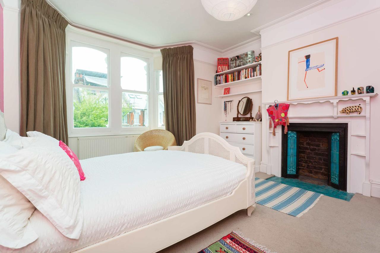 Holiday home Veeve - West Escape London