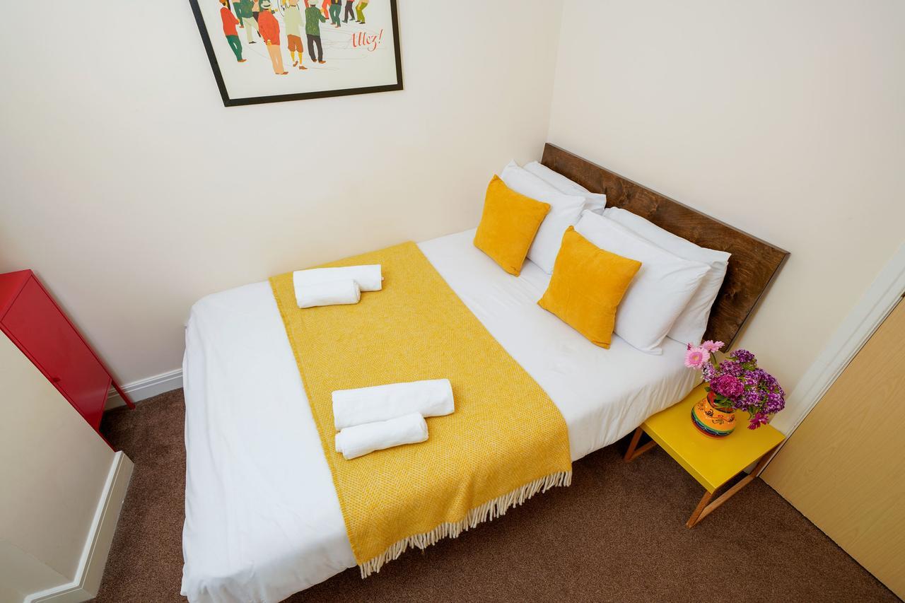 Modern Flat In A Great Location London