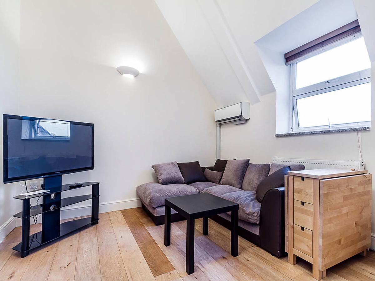 Windsor Aparthotel 4*