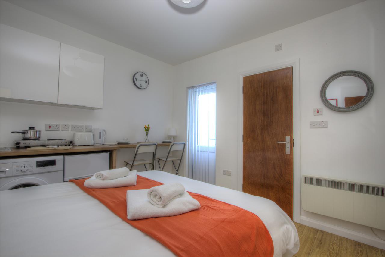 Apartment Chaplin Apartments London