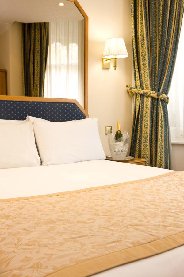 Western Burns Kensington 3*