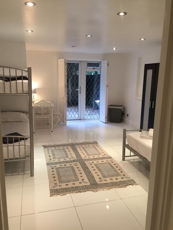 City House Guest house *
