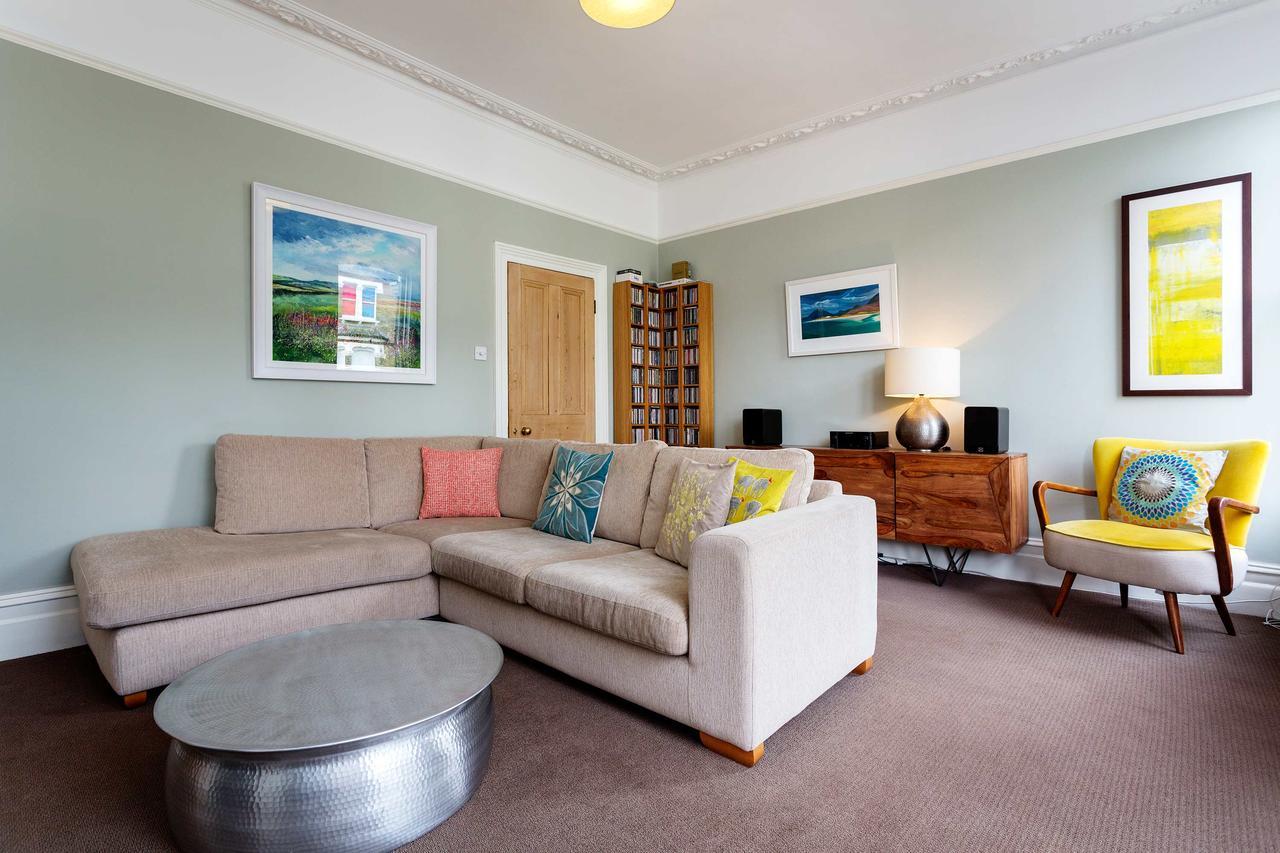 Holiday home Veeve - Archway Air London