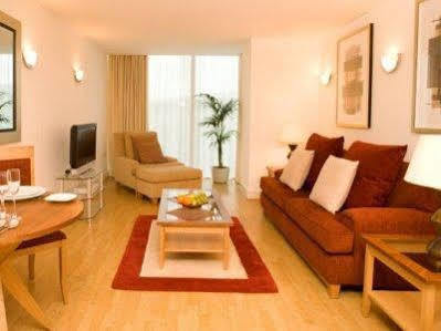 Apartahotel Marlin Bridge - Empire Square