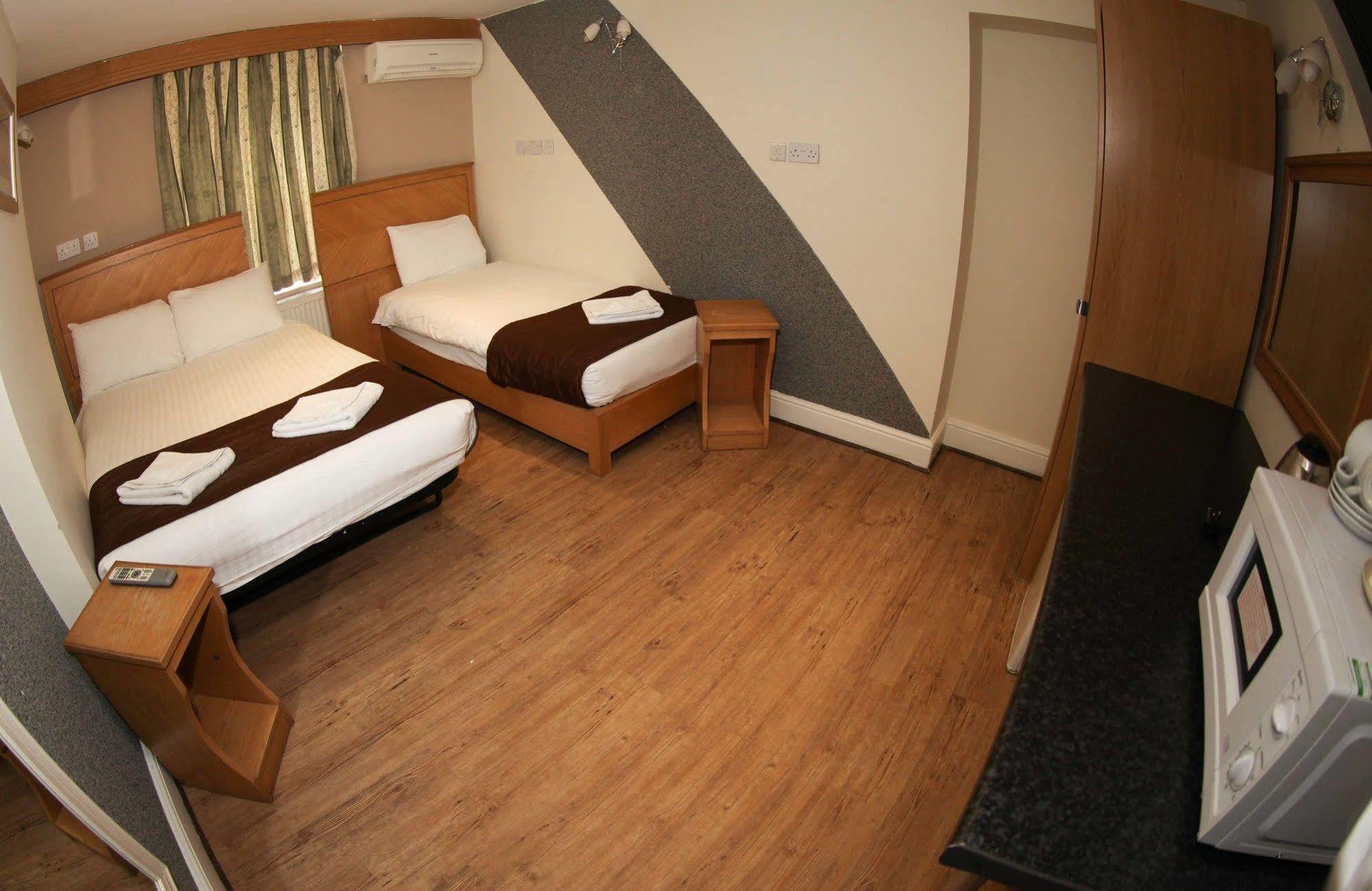 Kensington Guest house