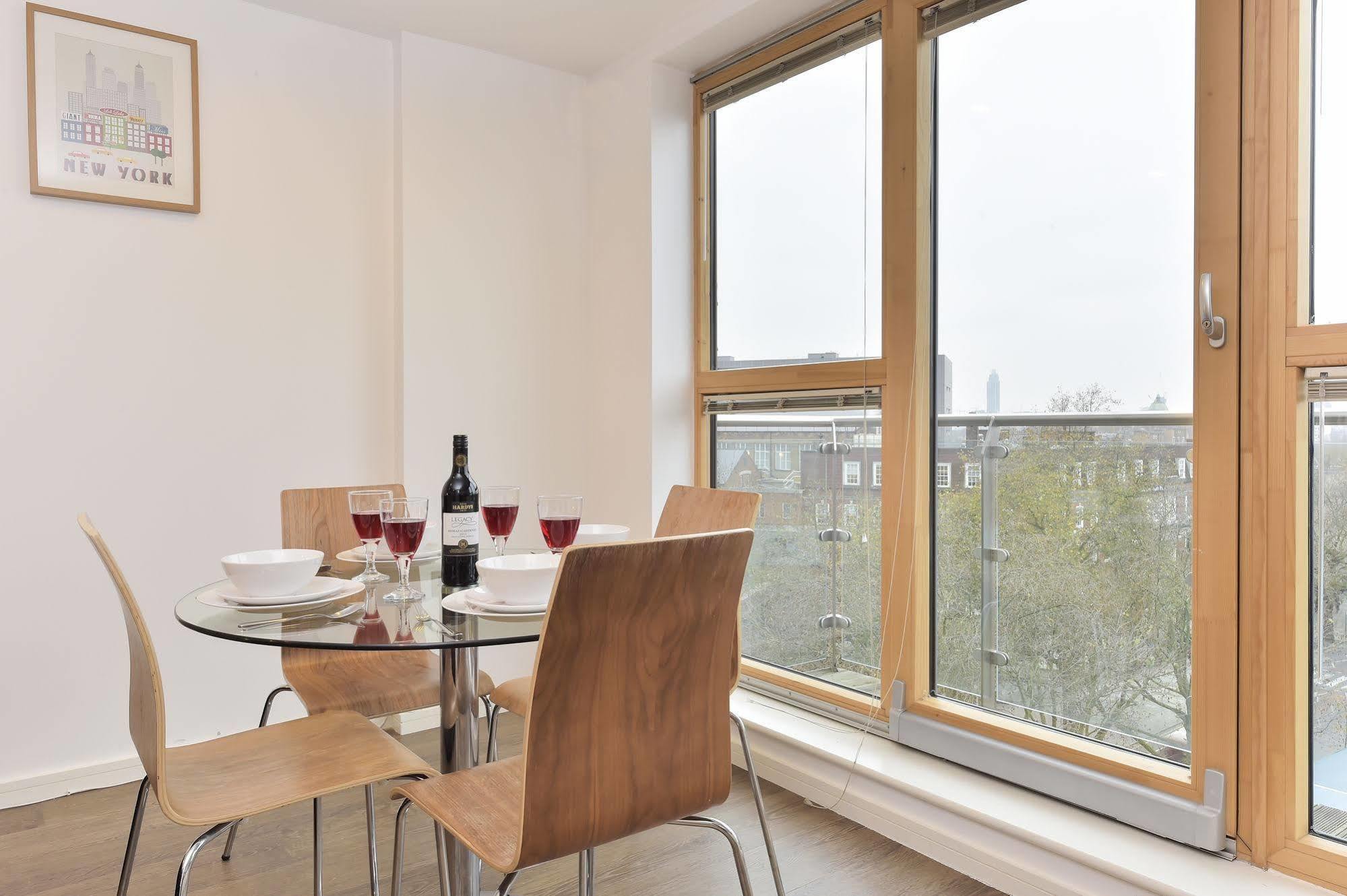 Beautiful 4-bedroom Flat In Bridge/borough! Apartment *