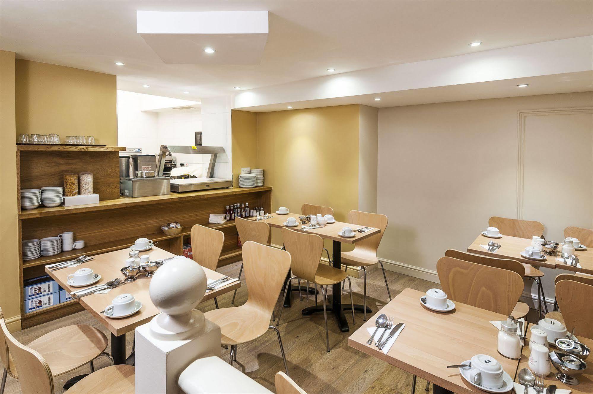 Hotel Park Avenue Craven Hyde Park 3*