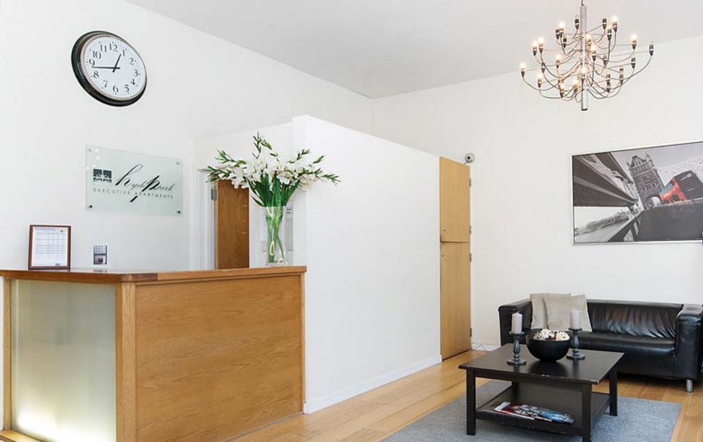 Aparthotel Hyde Park Executive 4*