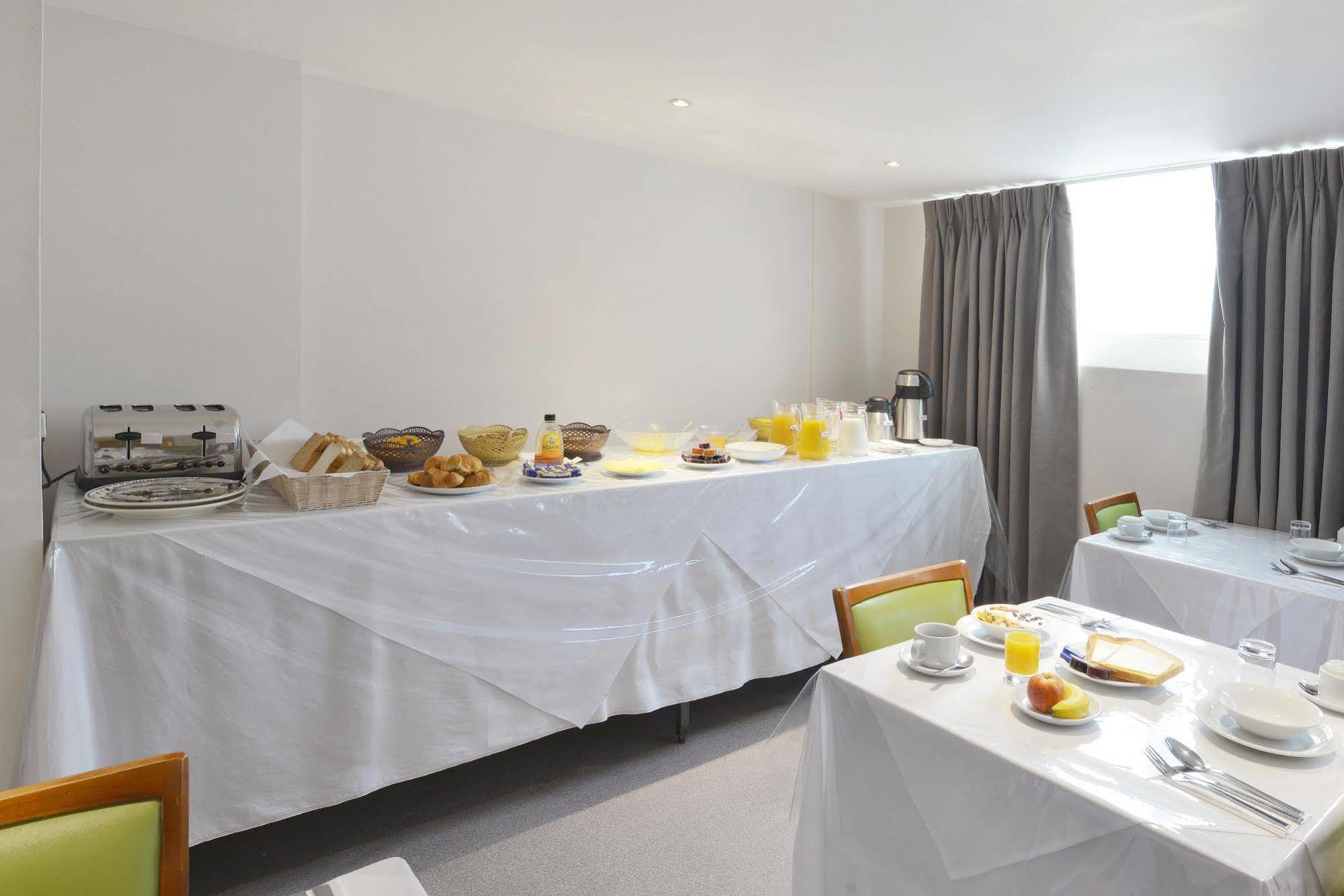 So Kings Cross Hotel 3*