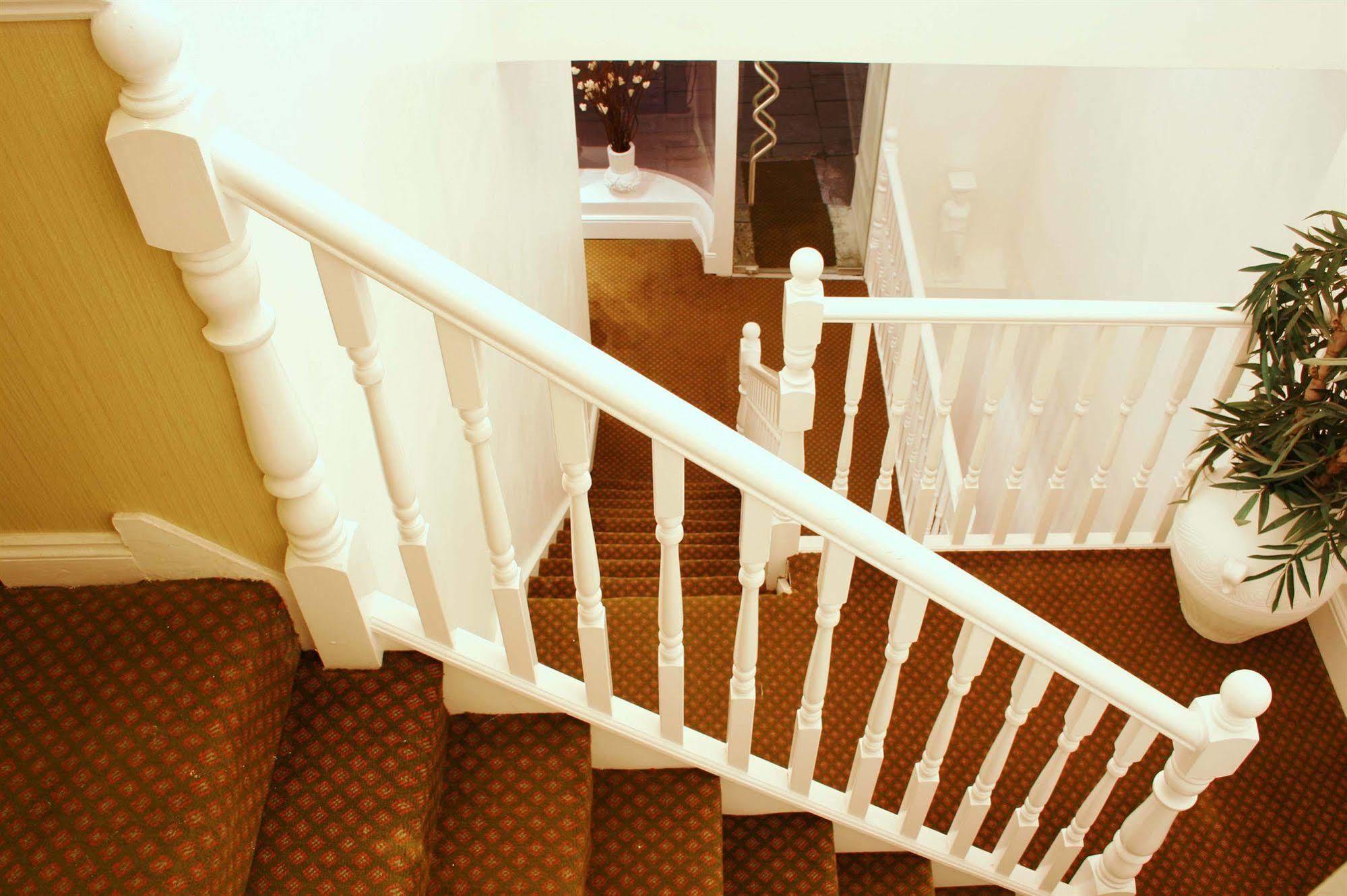 Hotel Makedonia London