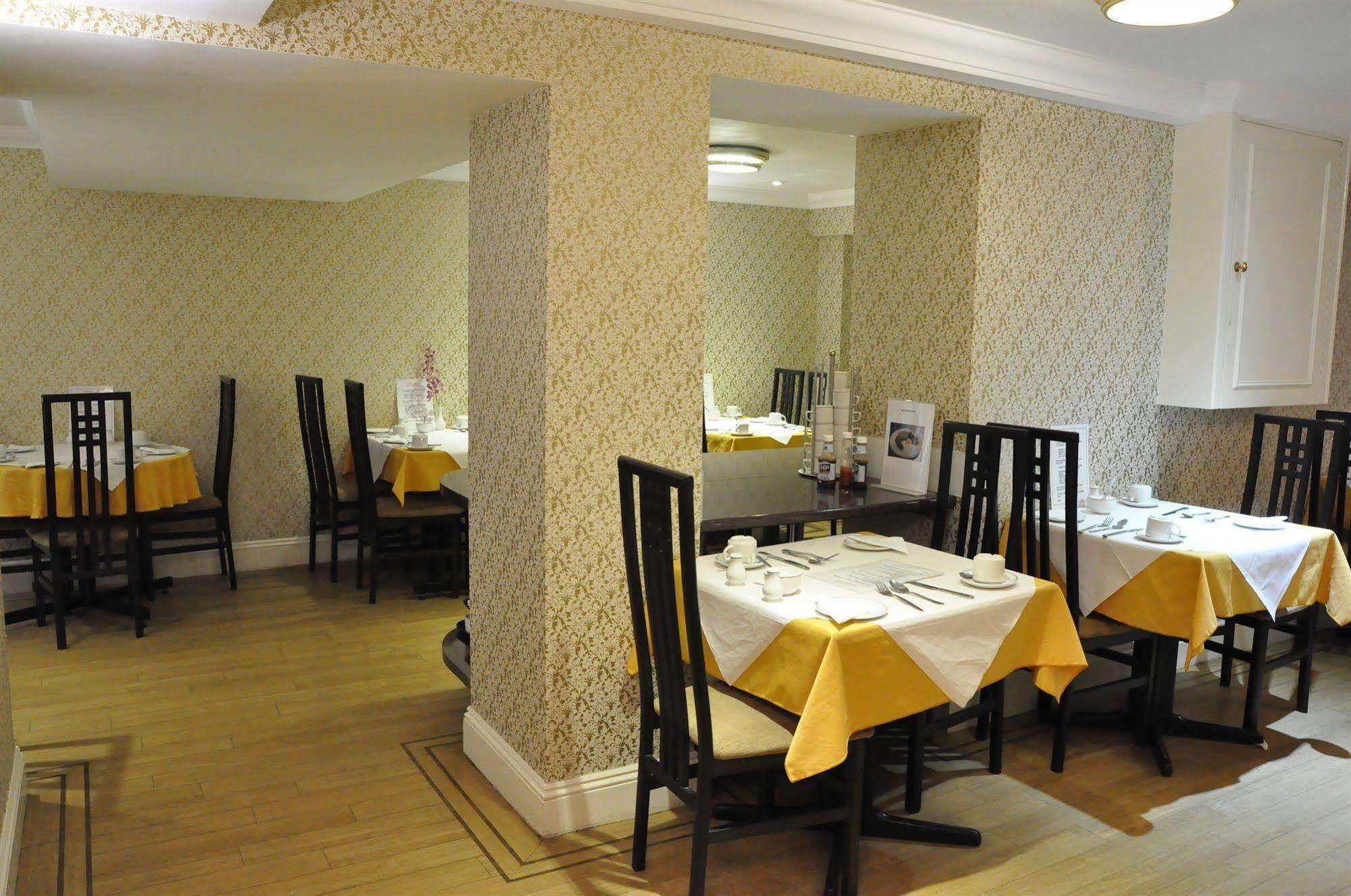Athena - 3* London