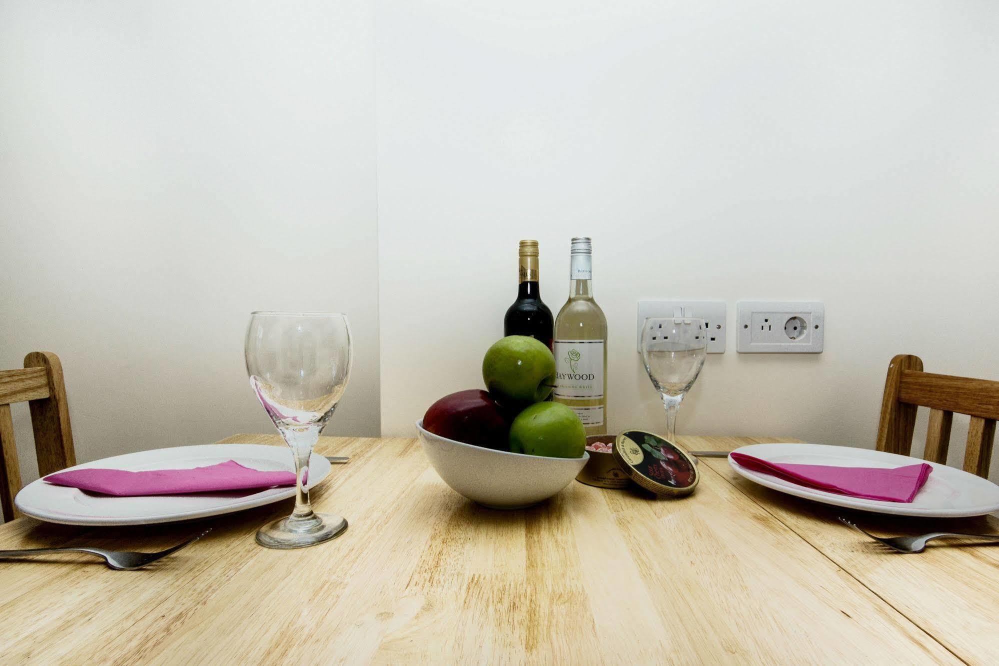 Finsbury Serviced Apartahotel 4*