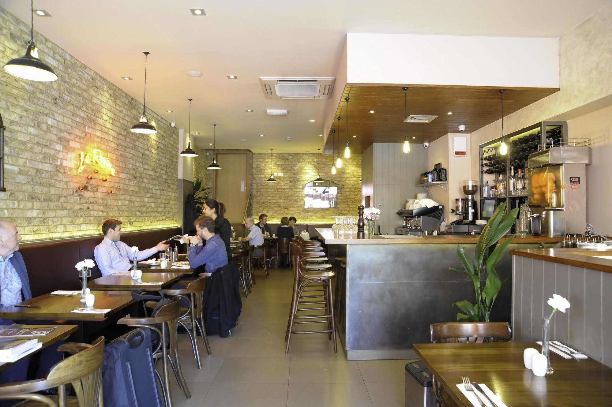 Kings Cross Hotel 3*