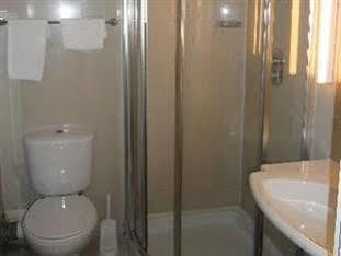 261 Hotel London