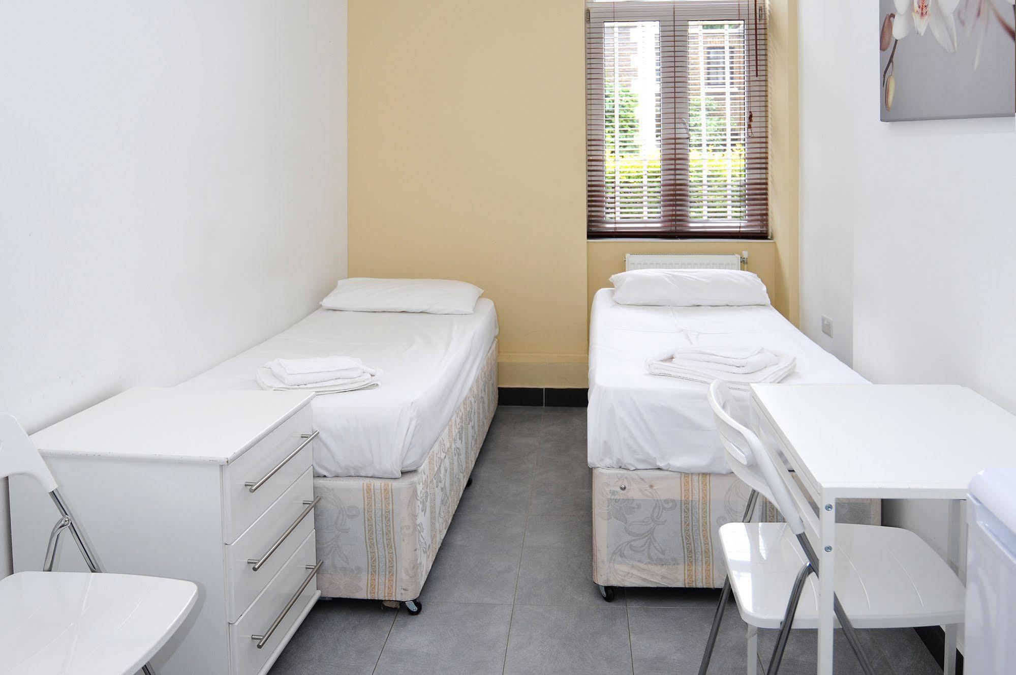 Hostel Abercorn House *