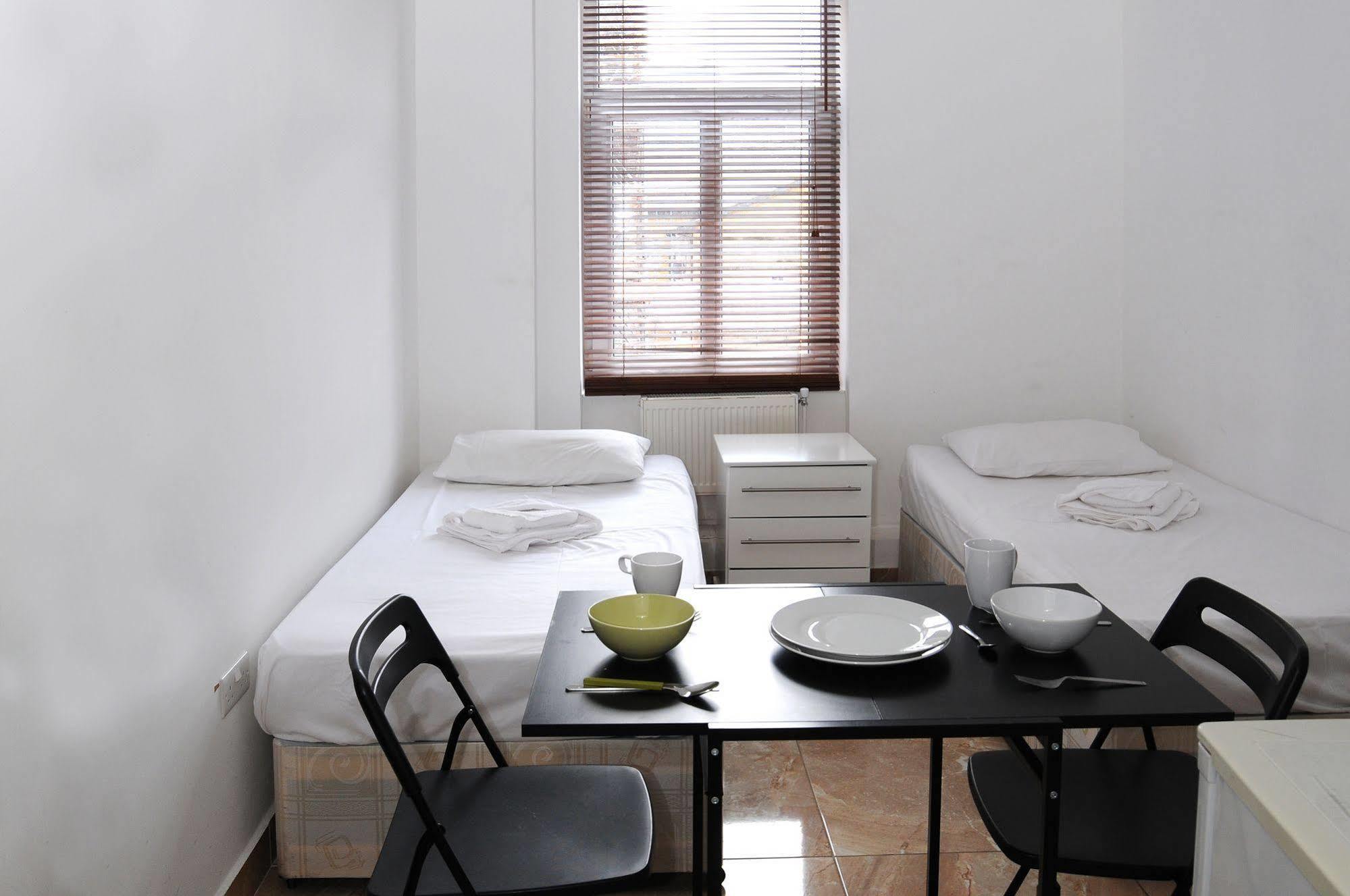 Hostel Abercorn House *