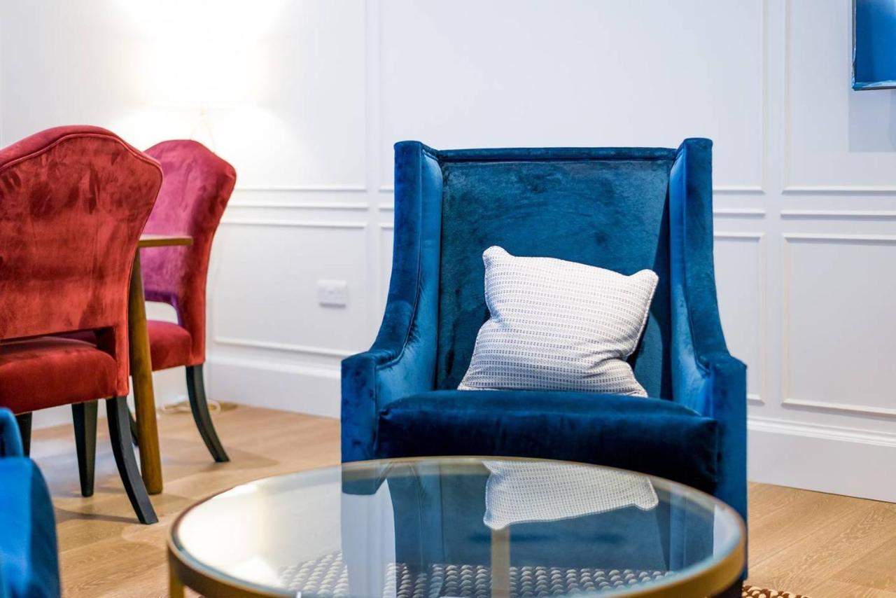 Appartement Luxury 3br In Knightsbridge W/sauna, 6 Guests Londen
