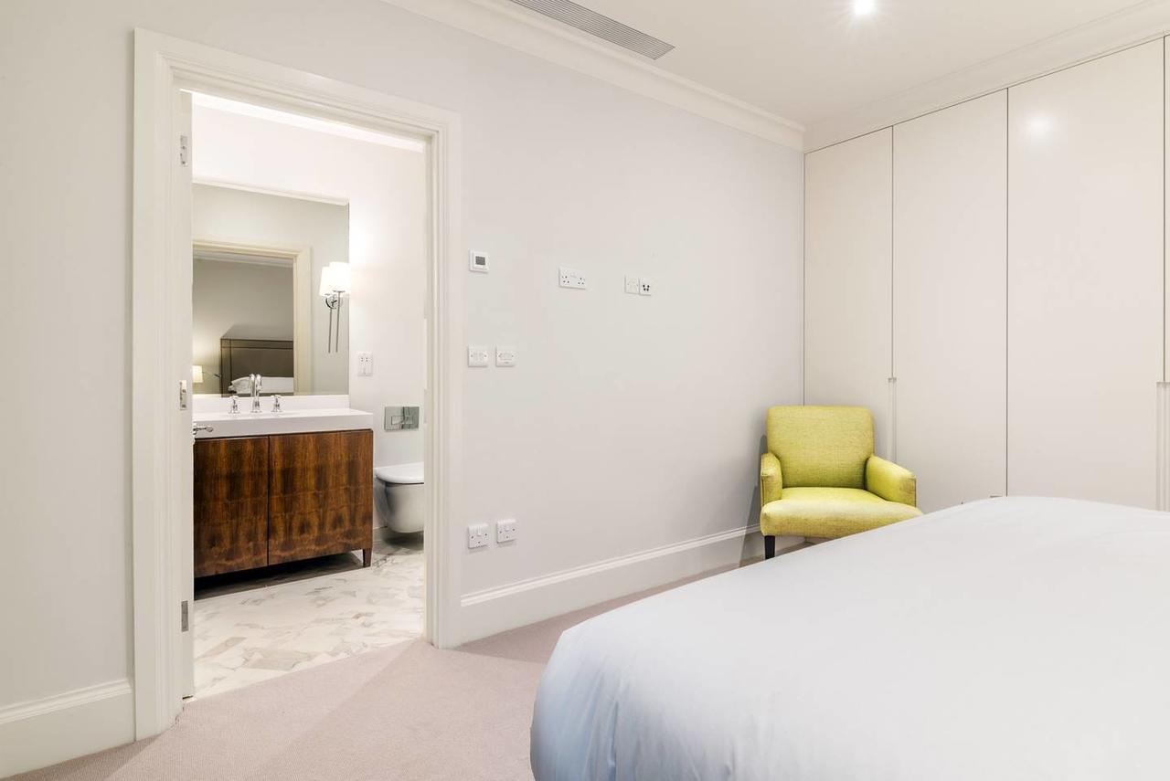 Luxury 3br In Knightsbridge W/sauna, 6 Guests Appartement