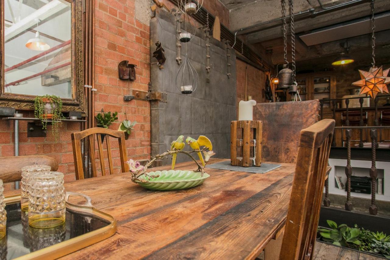 Apartment 1000+ Square Foot Loft In Former Factory