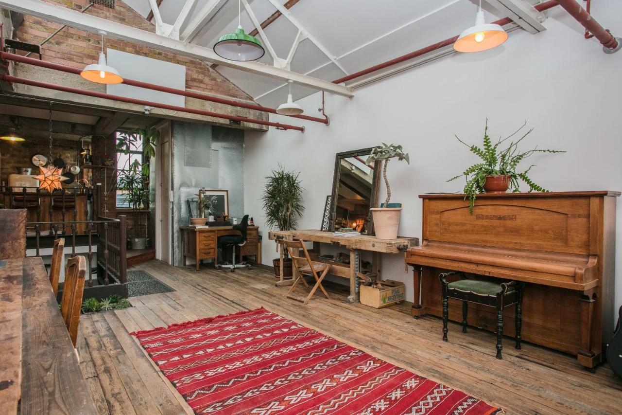 1000+ Square Foot Loft In Former Factory London