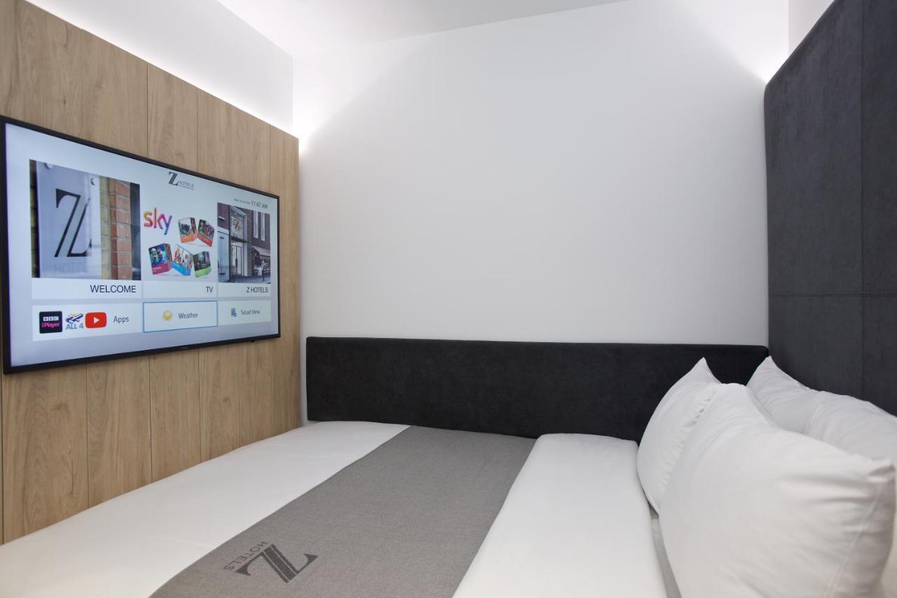 Z Tottenham Court Road 3* London
