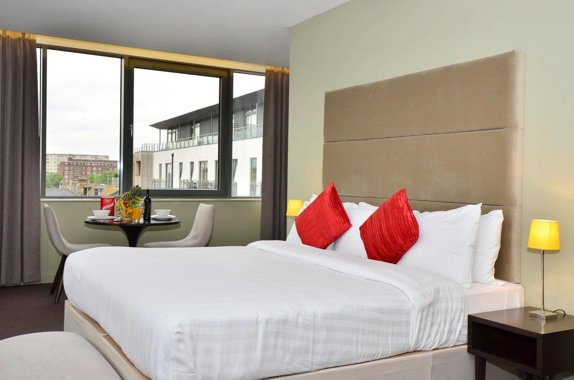 So Park Battersea 4* London