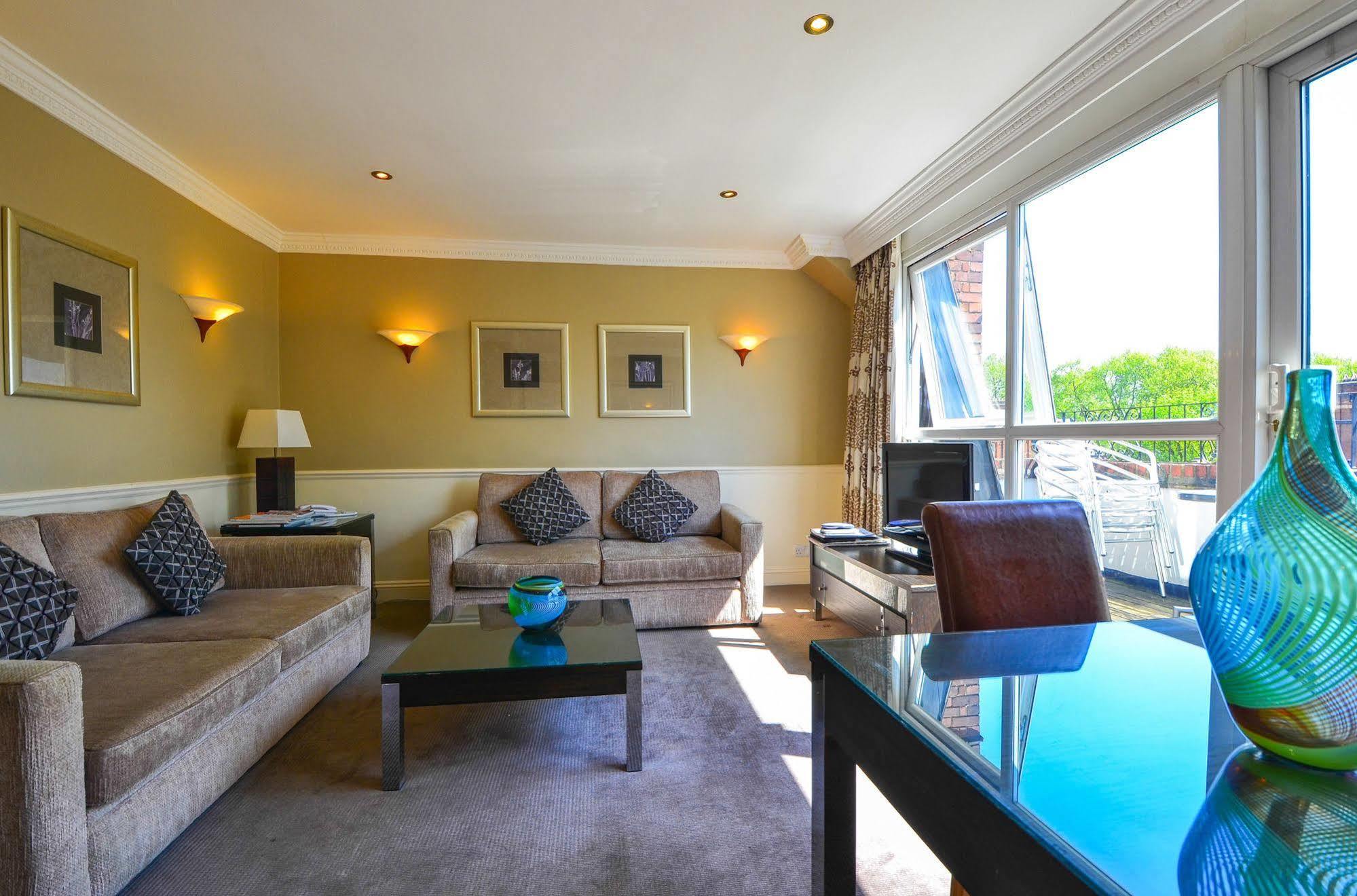 Collingham Serviced Aparthotel Londen