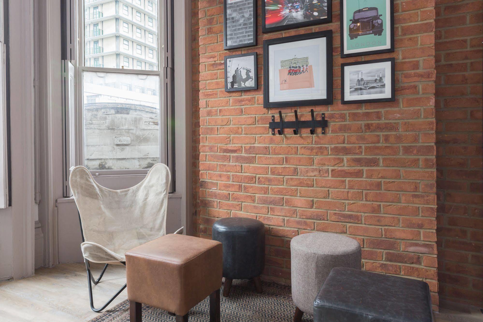 Publove @ The Man, Paddington Hostal