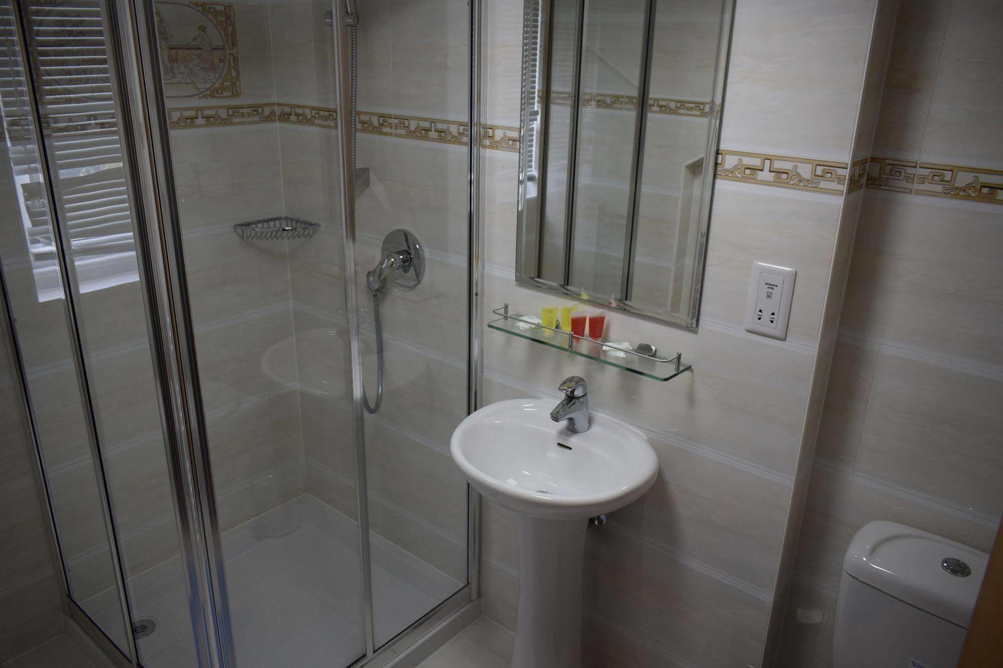 Hotel Leigham Court London