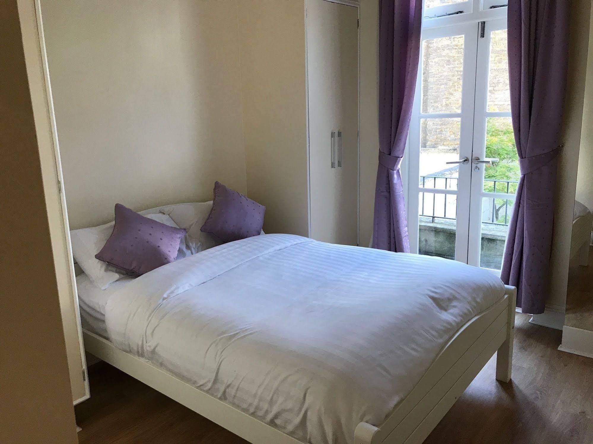 Hotel Oyo Bakers Londen