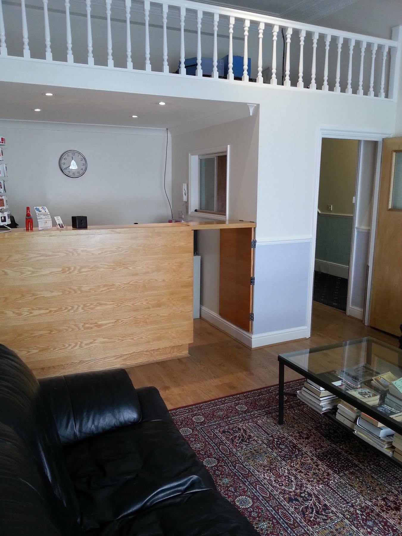Hotel Melbourne House 3*