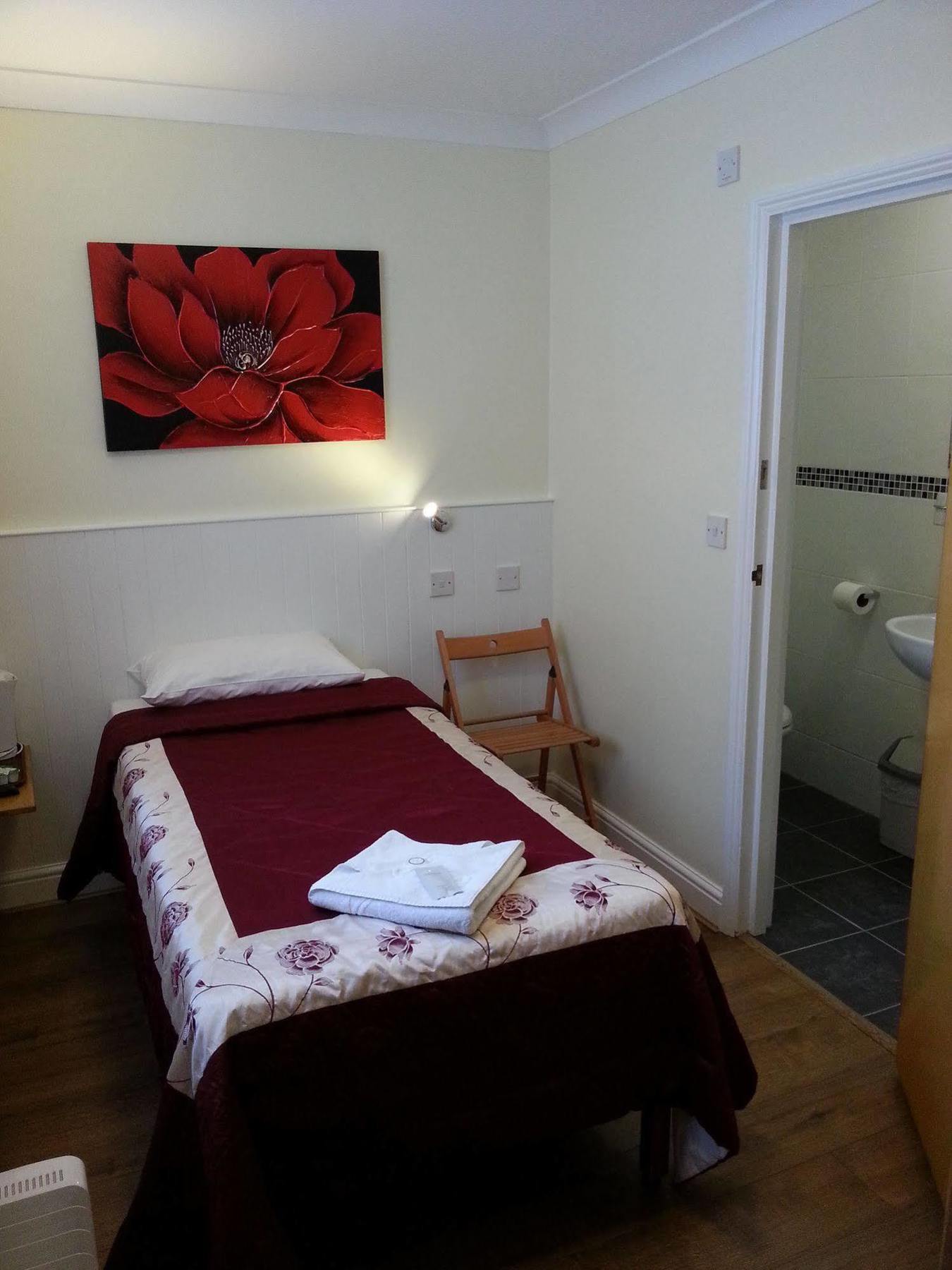 Hotel Melbourne House