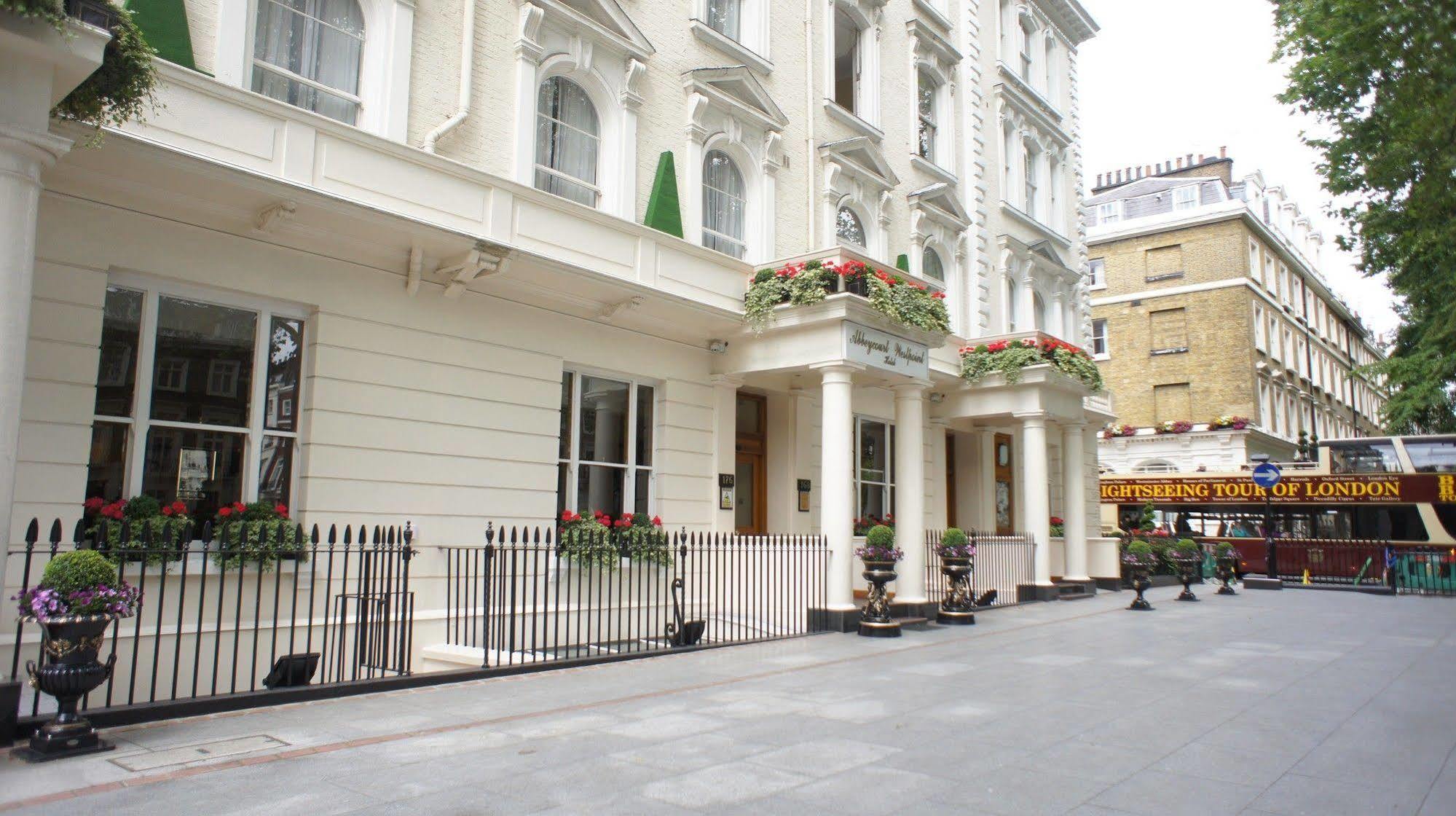 Westpoint Hotel 3*
