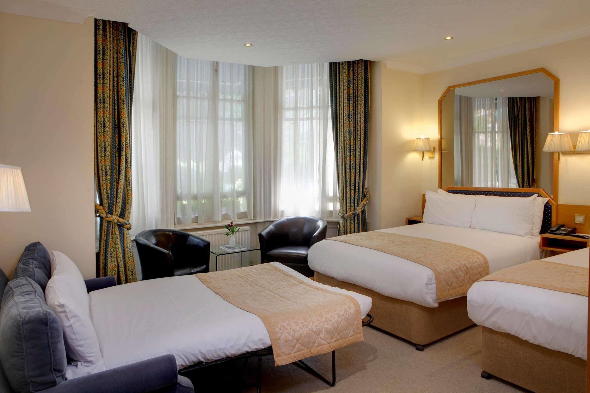 Hotel Western Burns Kensington London