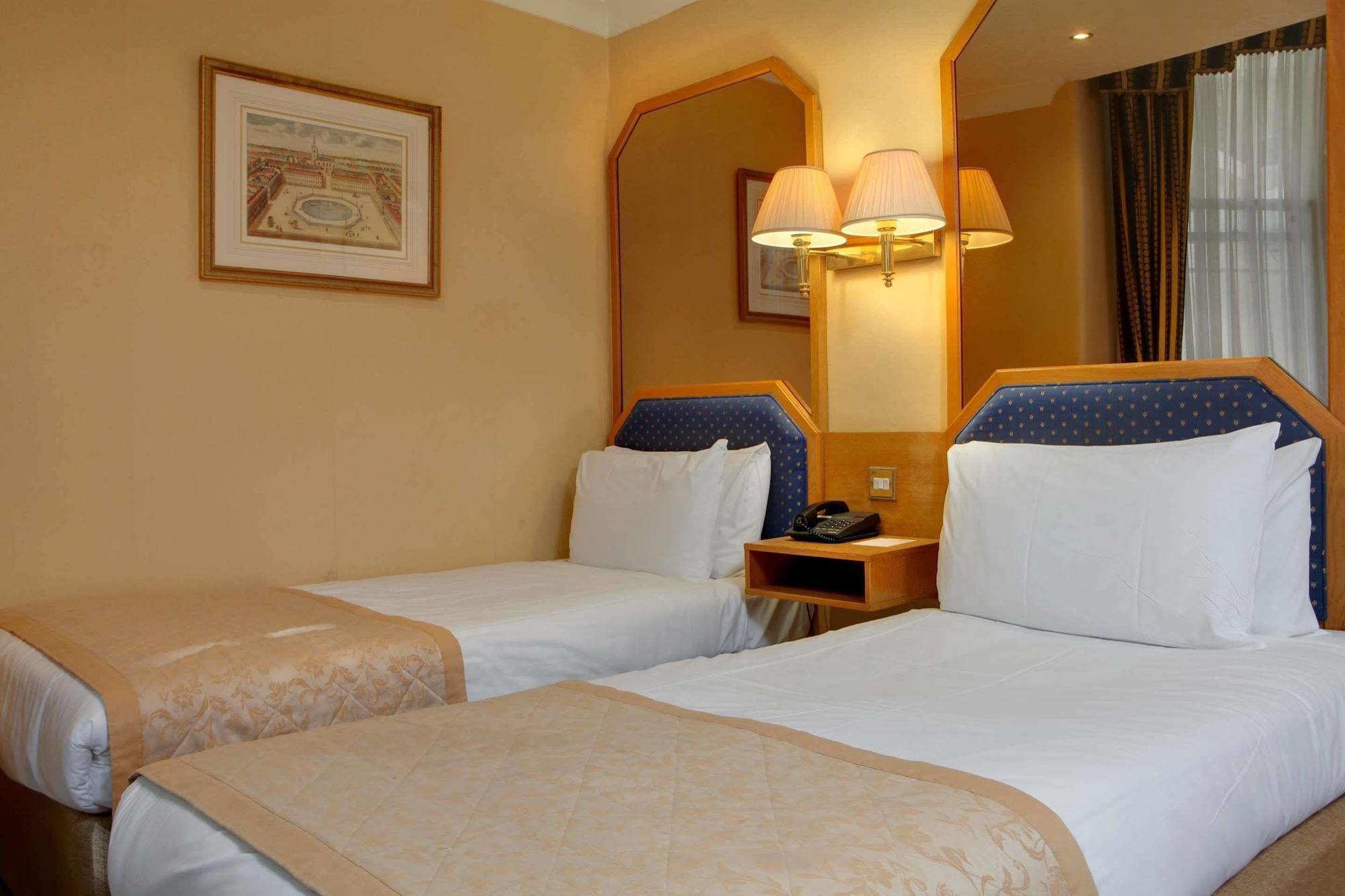 Hotel Western Burns Kensington 3*