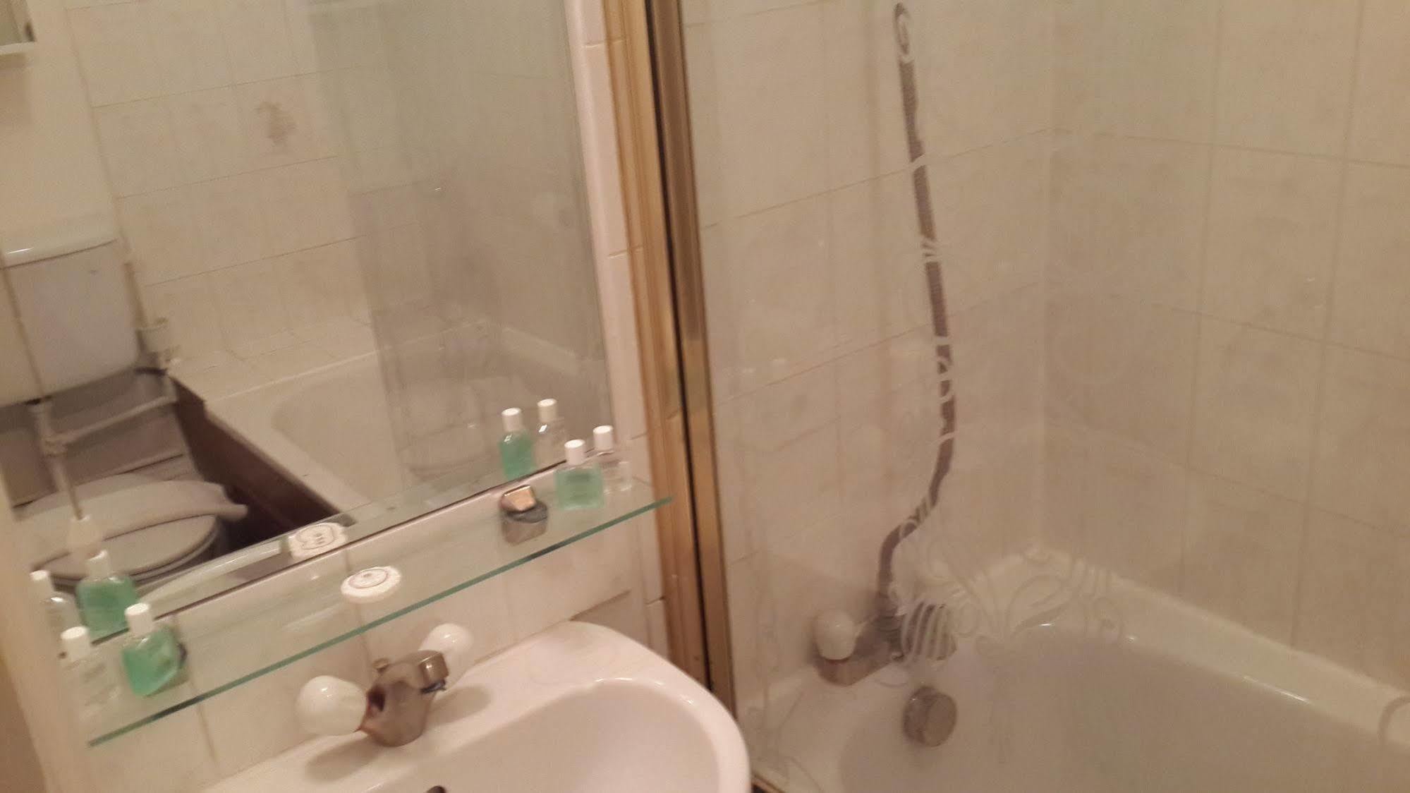 Kensingtoncourt 3* Londen