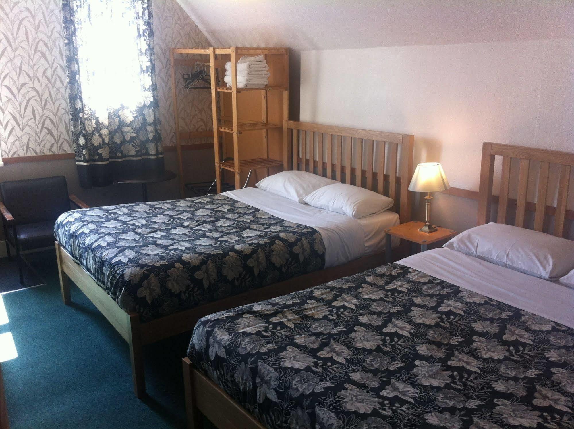 Aparthotel Visitors